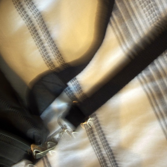 Disney Parks Purse Crossbody Bag Mickey Mouse Fanny Pack Bag - Picture 2 of 5